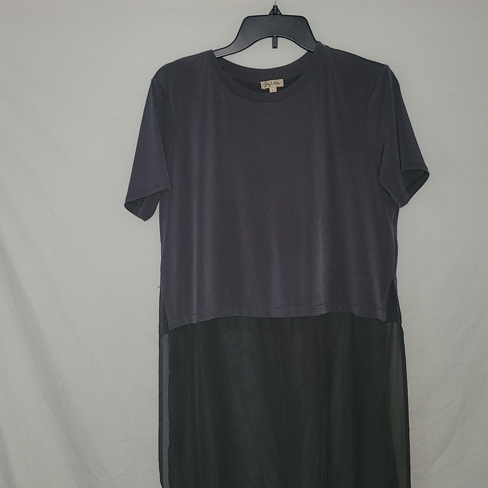 LILY White tunic tshirt size L